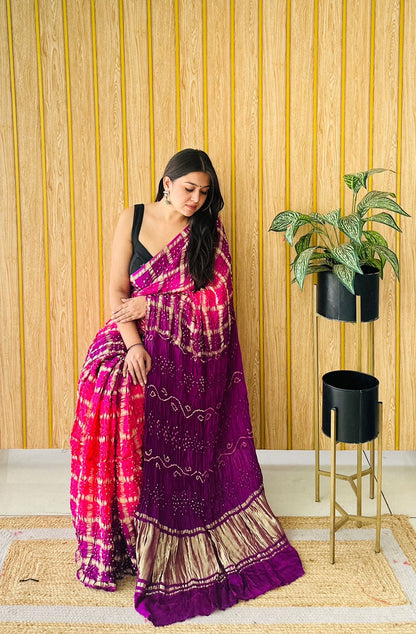 Checks Weave Bandhini Saree