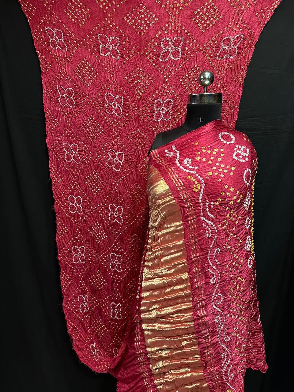 Handwoven Bandhini Saree