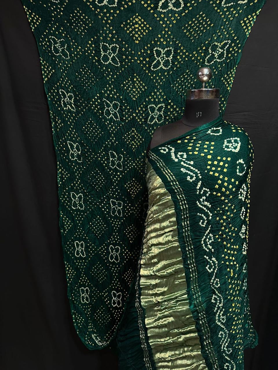 Handwoven Bandhini Saree