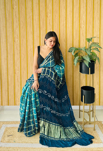 Checks Weave Bandhini Saree