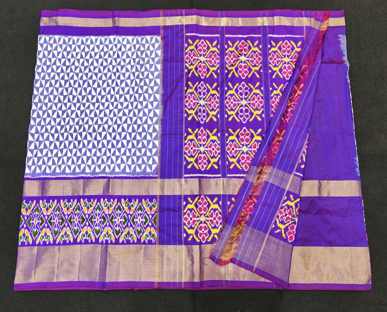 Pure Silk Pochampally Ikkath Sarees with Khaddi Border