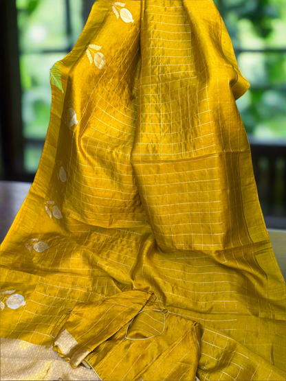 Raw Mango Handloom Saree in Mustard