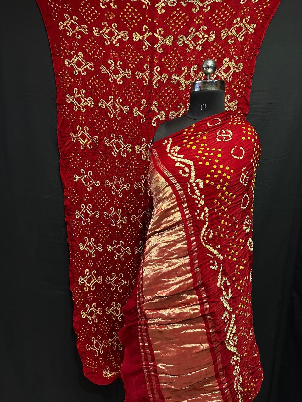 Handwoven Bandhini Saree